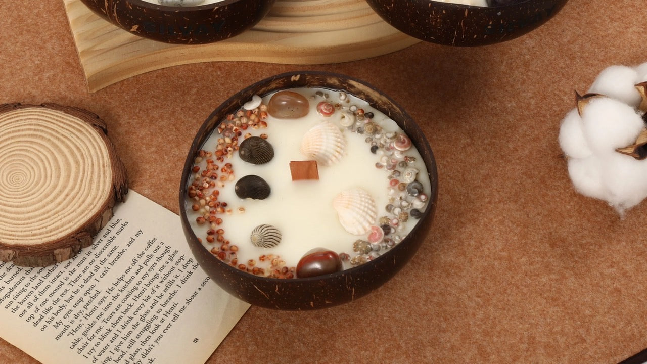 XL Kokoskaars met Zeeschelpen & Kristallen – 100% Natuurlijke Sojawas – Handgemaakt – Vanille & Breeze Geur – perfect voor ontspanning & woondecoratie